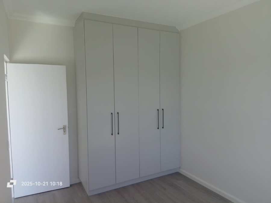 2 Bedroom Property for Sale in Flamingo Vlei Western Cape